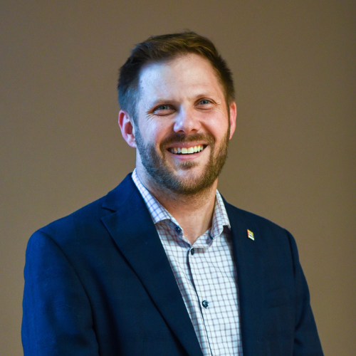 Photo of Councillor Aaron Burchat 